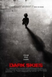 film Temné nebo (2013)