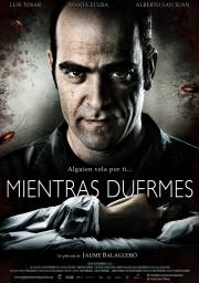 film Kým spíš (2011)