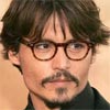 Johnny Depp je posadnutý ženskými šatami