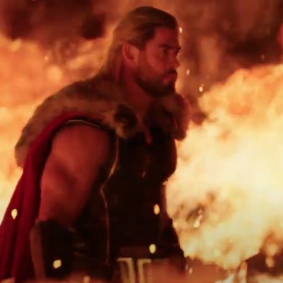 Do kín prichádzajú štyri nové filmy – Thor: láska a hrom, Jablká, Povedz to psom a King
