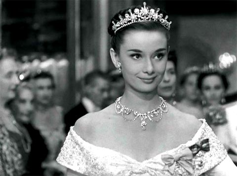 Roztomilá Audrey Hepburn ako princezná z rozprávky